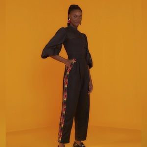 NWT Farm Rio black embroidered Carrot pants